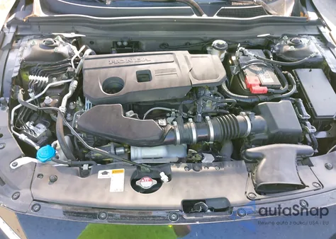 2021 Honda Accord Touring z USA, uszkodzony, nr VIN 1HGCV2F95MA030144